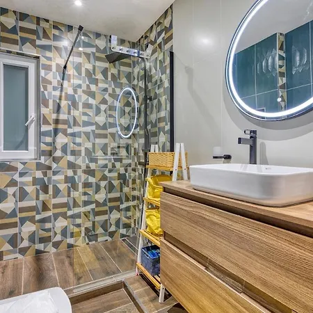 Bugibba 2 Minutes From The Sea